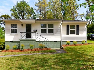 2331 Kennington Road, Raleigh, NC 27610