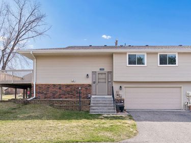 11935 71st Place N, Maple Grove, MN 55369