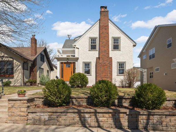 1245 Stanford Avenue, Saint Paul, MN 55105