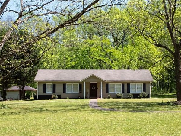 71 Hughes Dairy Road SE, Lindale, GA 30147