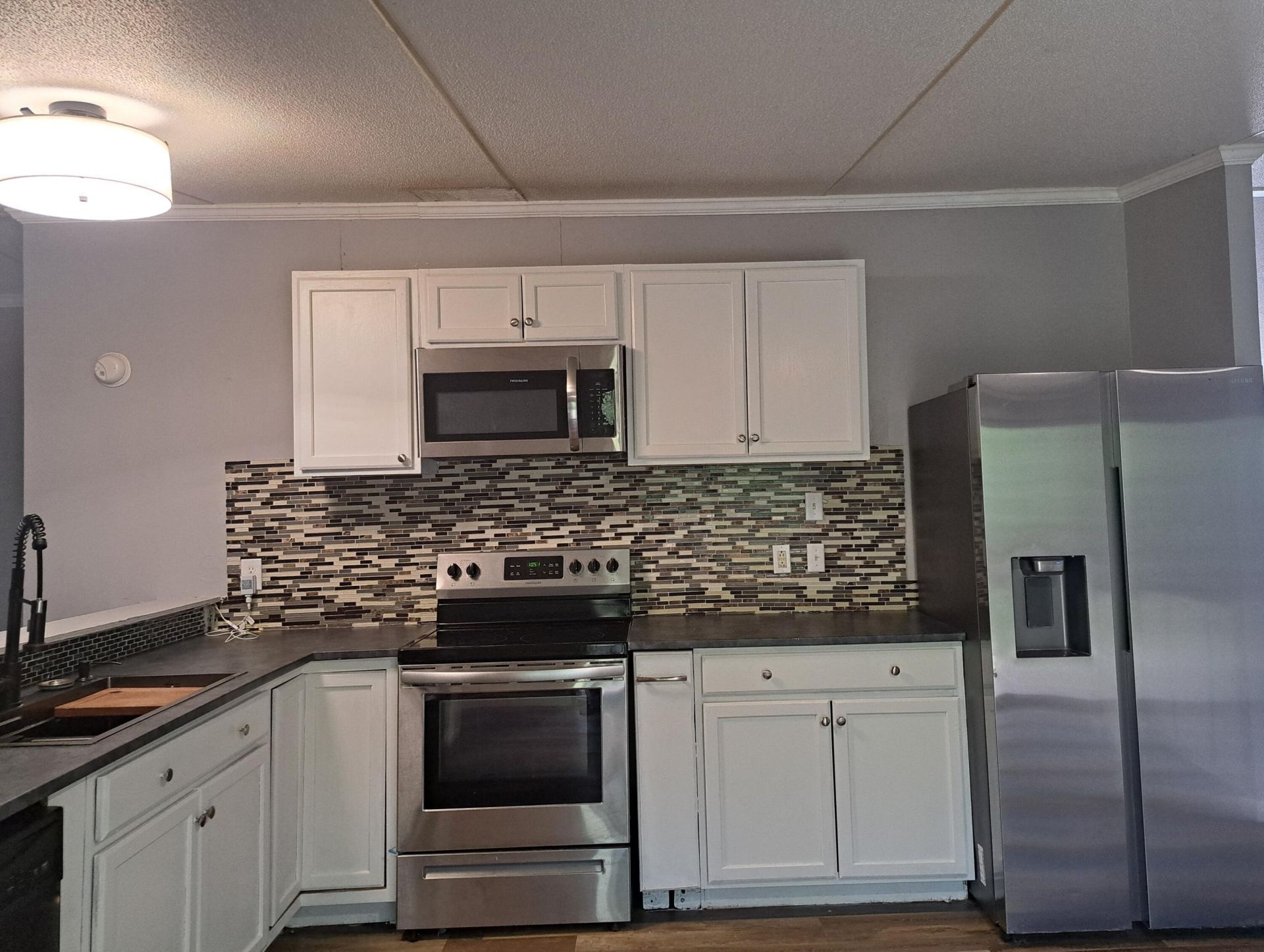 188 Hilliard Boulevard Photo 6