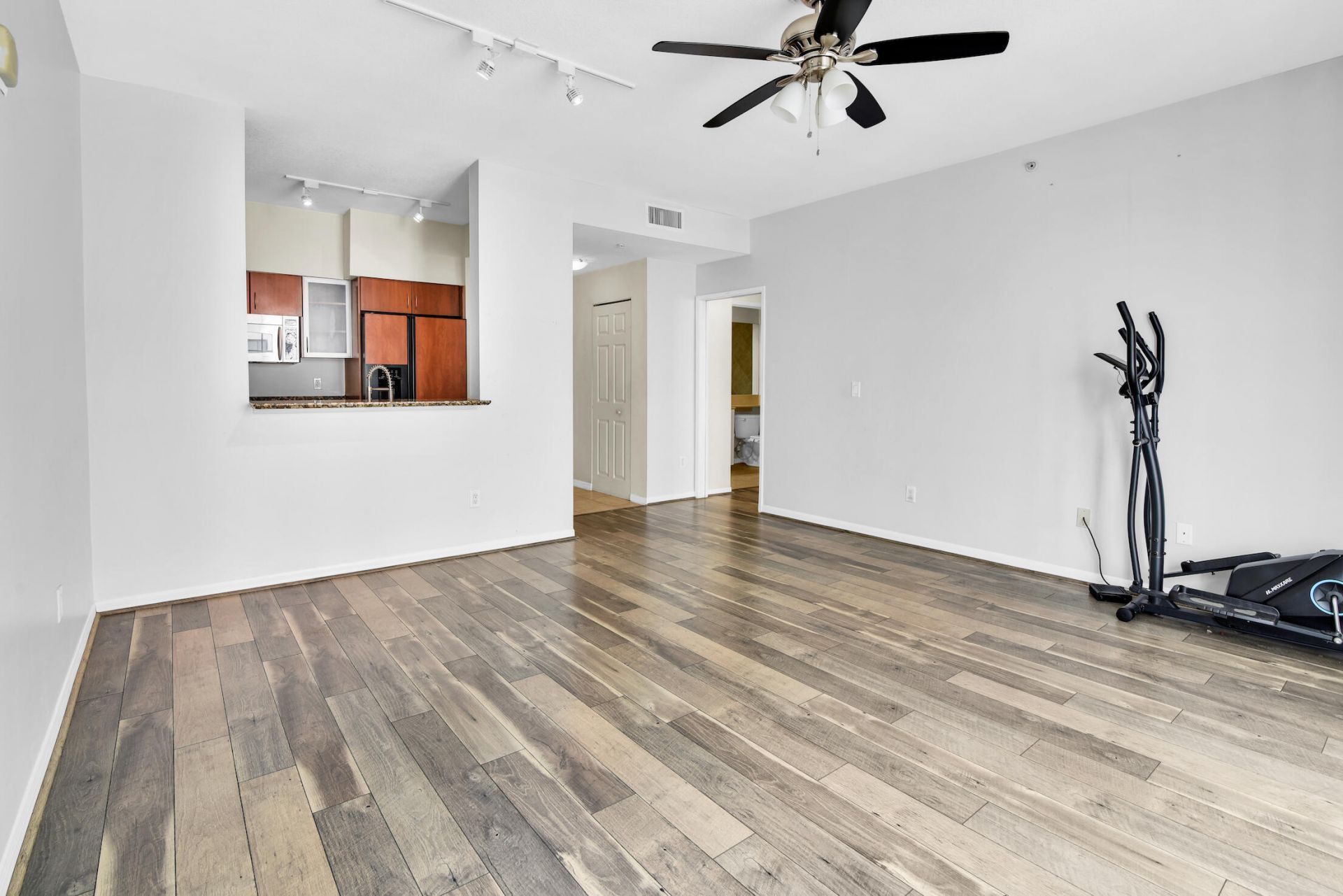 233 S Federal Highway, Unit 604, Boca Raton, FL 33432 Photo