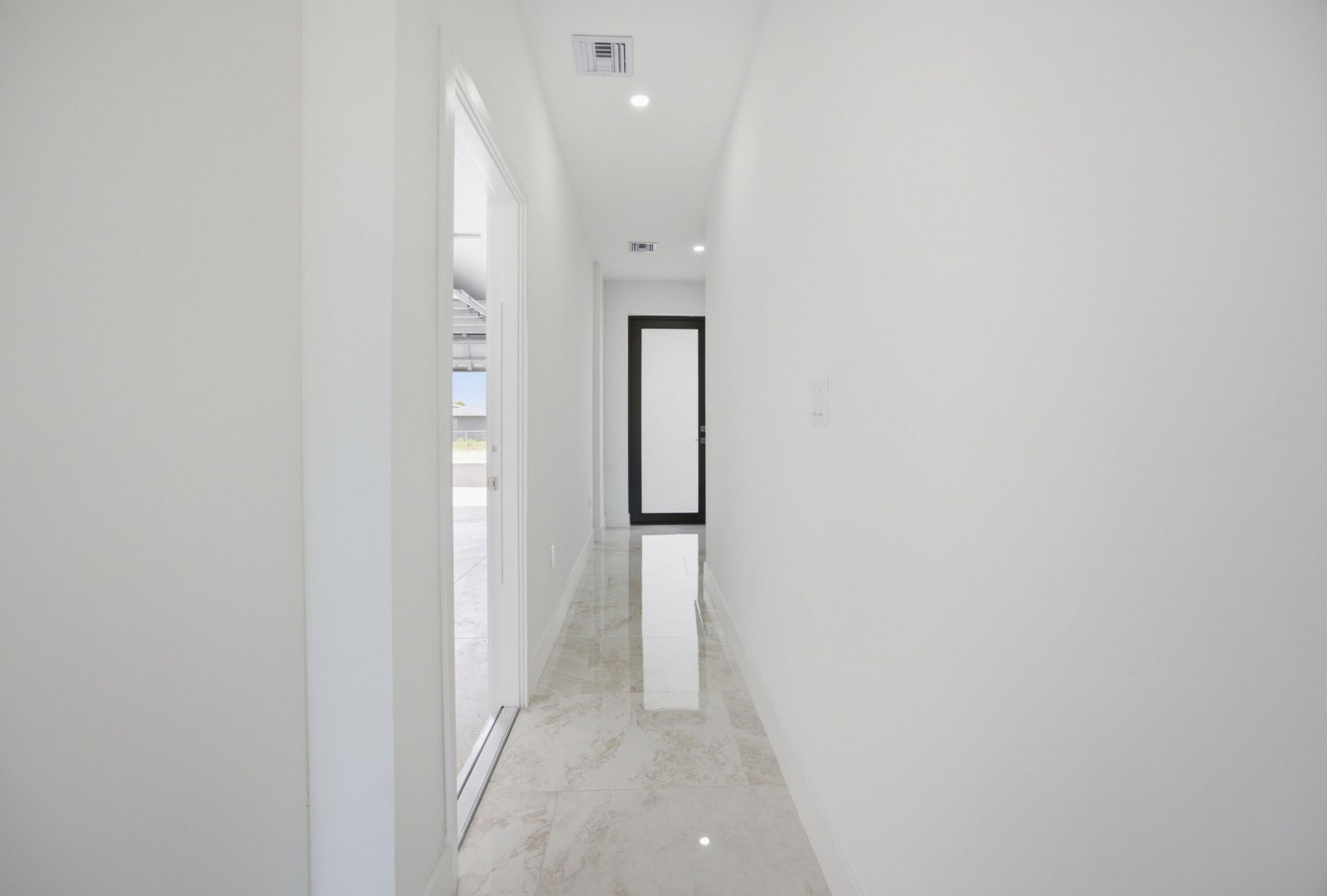 1546 NW 1st Avenue, Pompano Beach, FL 33060 Photo