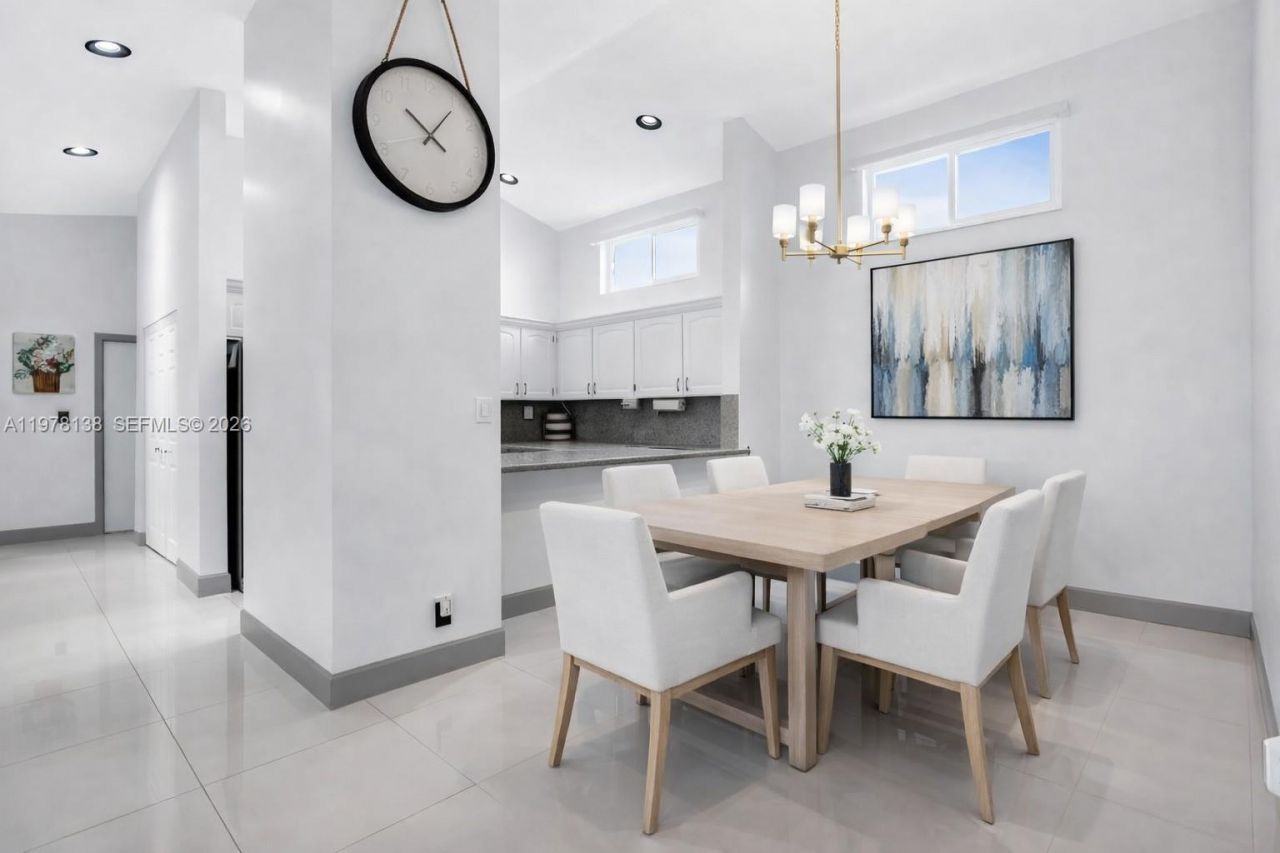 529 Lakeside Cir, Sunrise, FL 33326 Photo