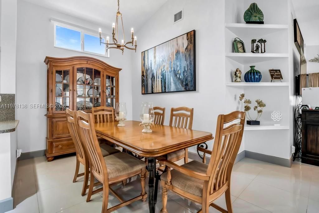 529 Lakeside Cir, Sunrise, FL 33326 Photo