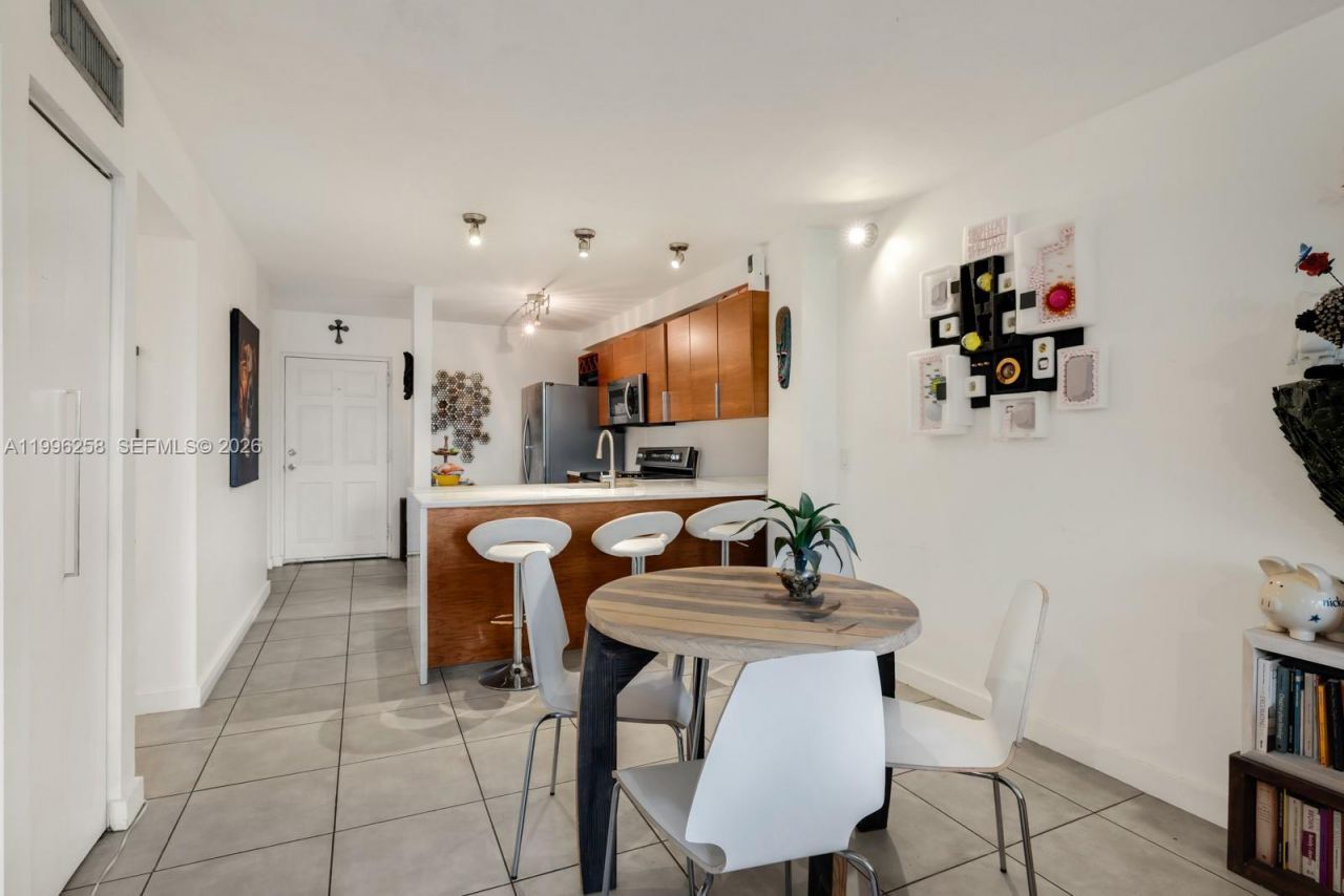 680 NE 64th St, Unit A300, Miami, FL 33138 Photo