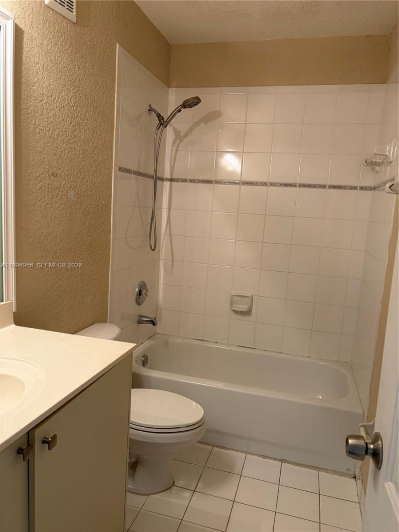 17084 SW 138th Ct, Miami, FL 33177 Photo