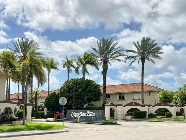 511 NW 82nd Ave, Unit 407, Miami, FL 33126