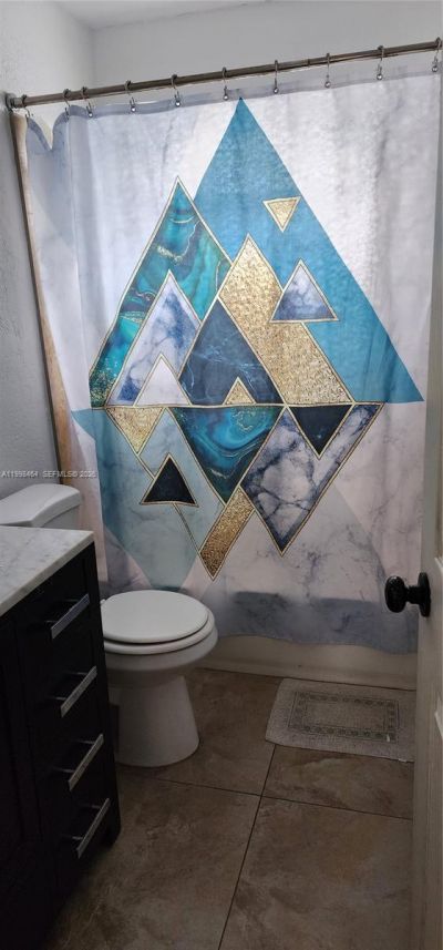 880 E 26th St, Hialeah, FL 33013 Photo