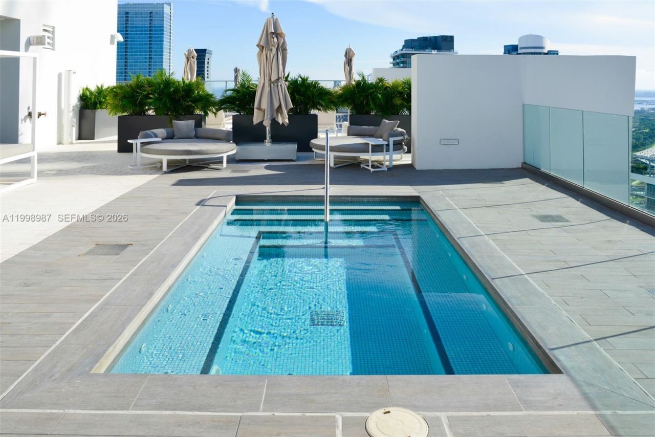 1010 Brickell Ave, Unit 2906, Miami, FL 33131 Photo