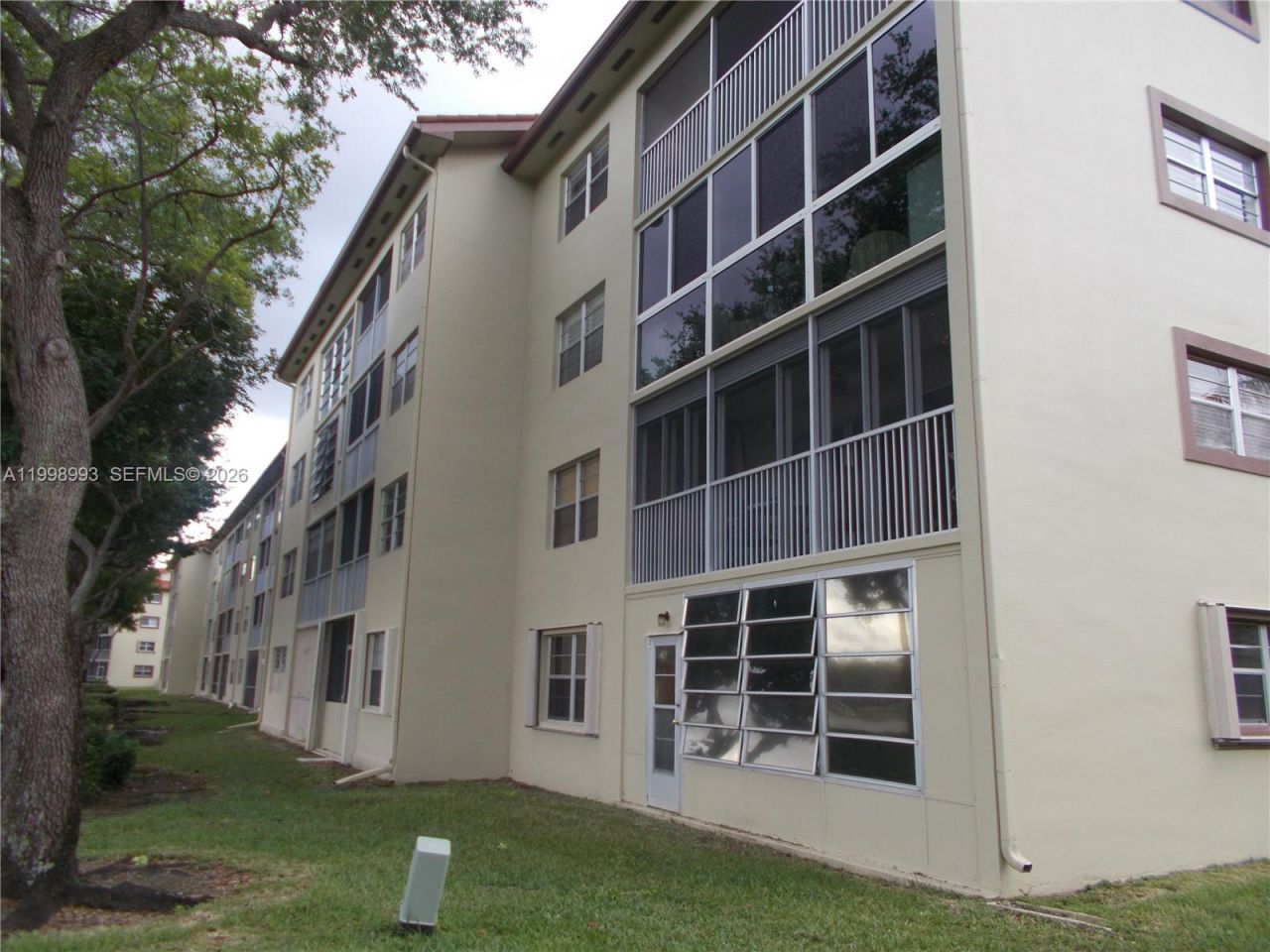 13001 SW 15th Ct, Unit 408T, Pembroke Pines, FL 33027 Photo