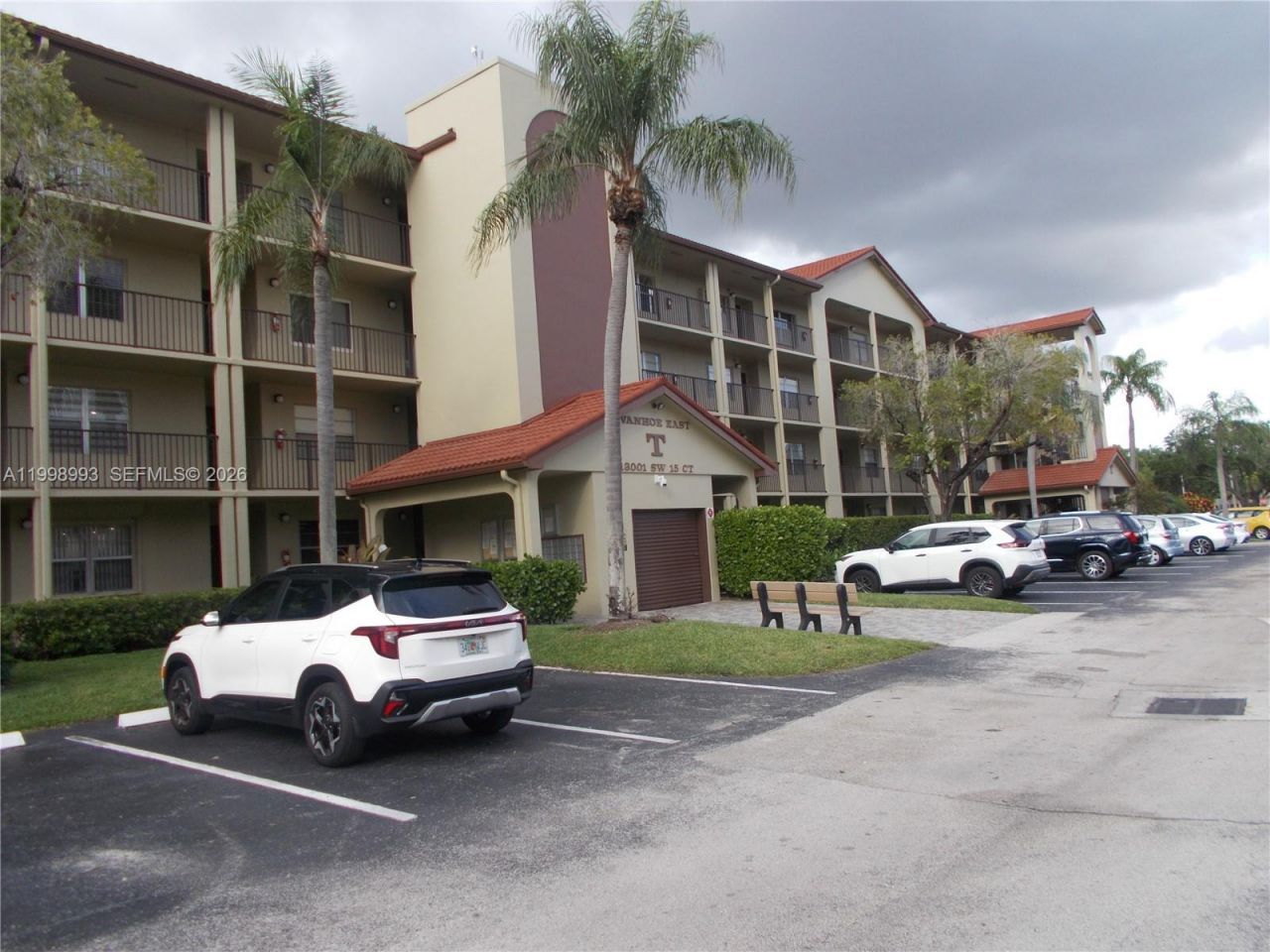 13001 SW 15th Ct, Unit 408T, Pembroke Pines, FL 33027 Photo