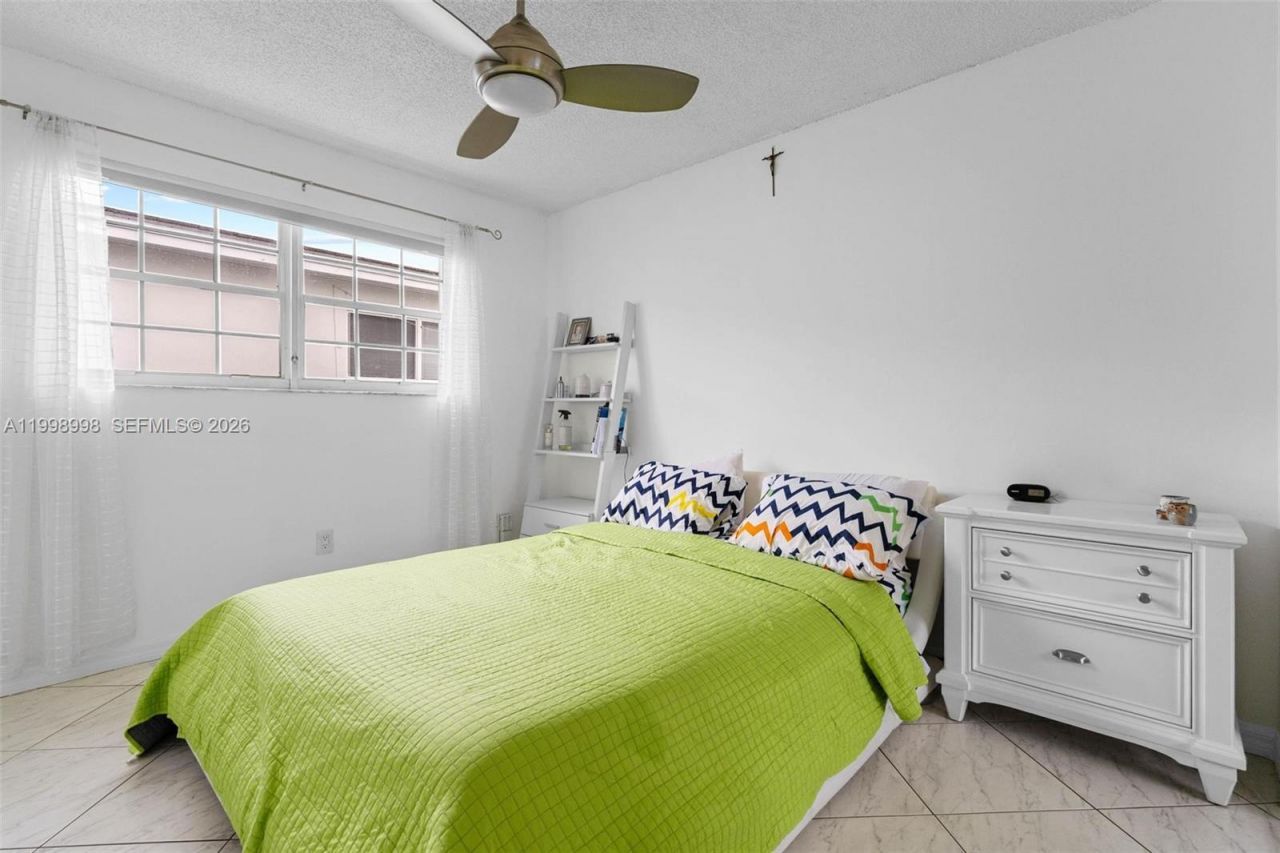 847 W 34th St , Hialeah, FL 33012 Photo