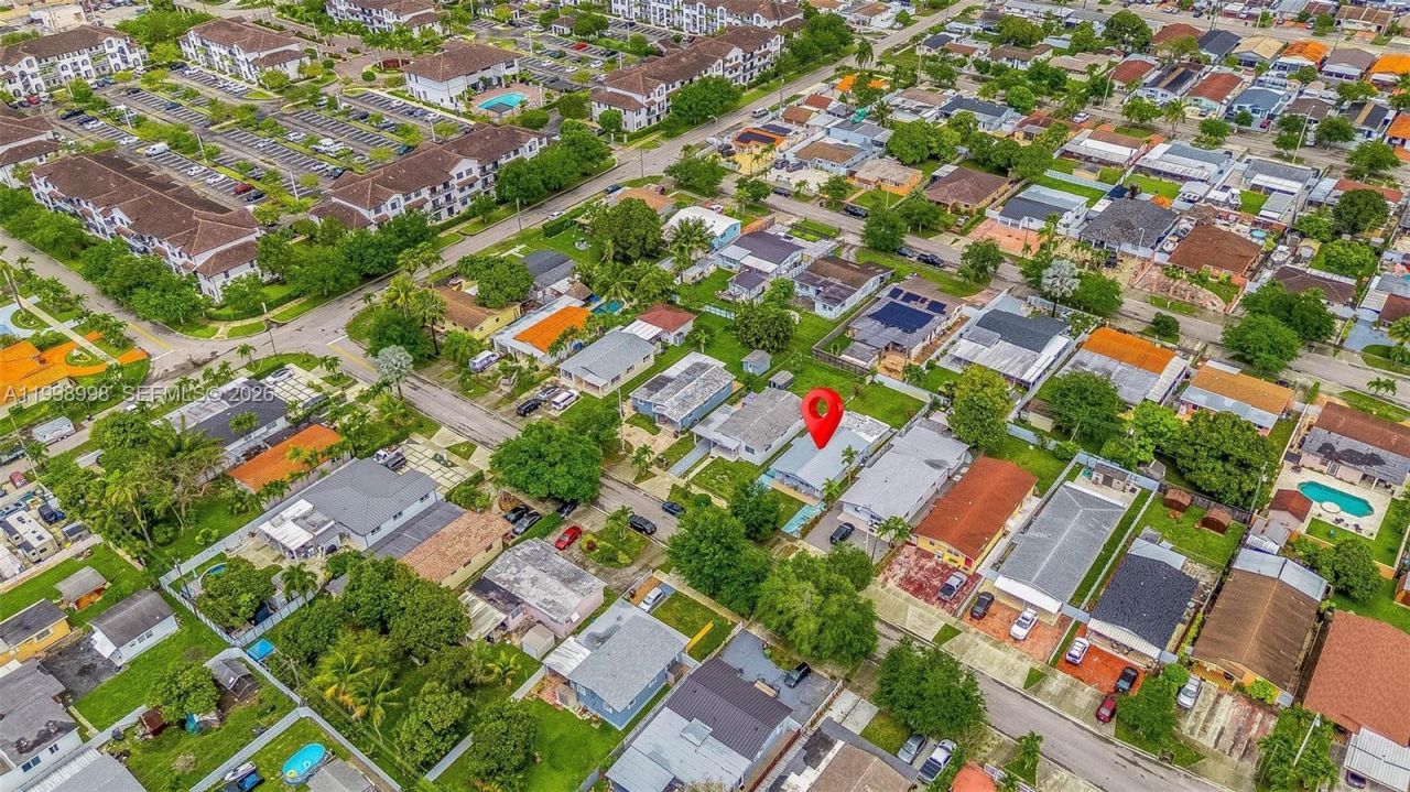 847 W 34th St , Hialeah, FL 33012 Photo