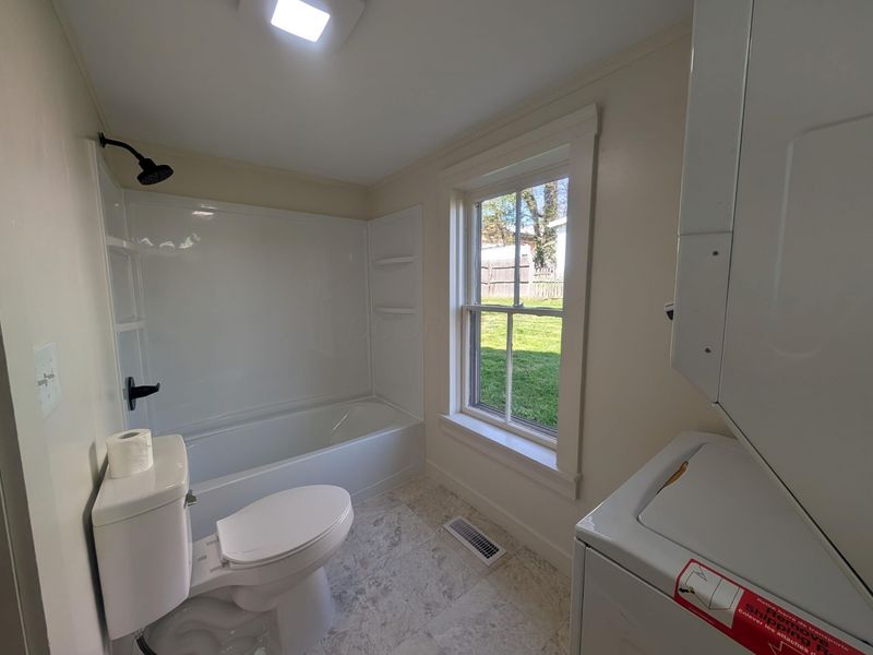 114 W Sheridan Avenue, Somerset, OH 43783 Photo 16