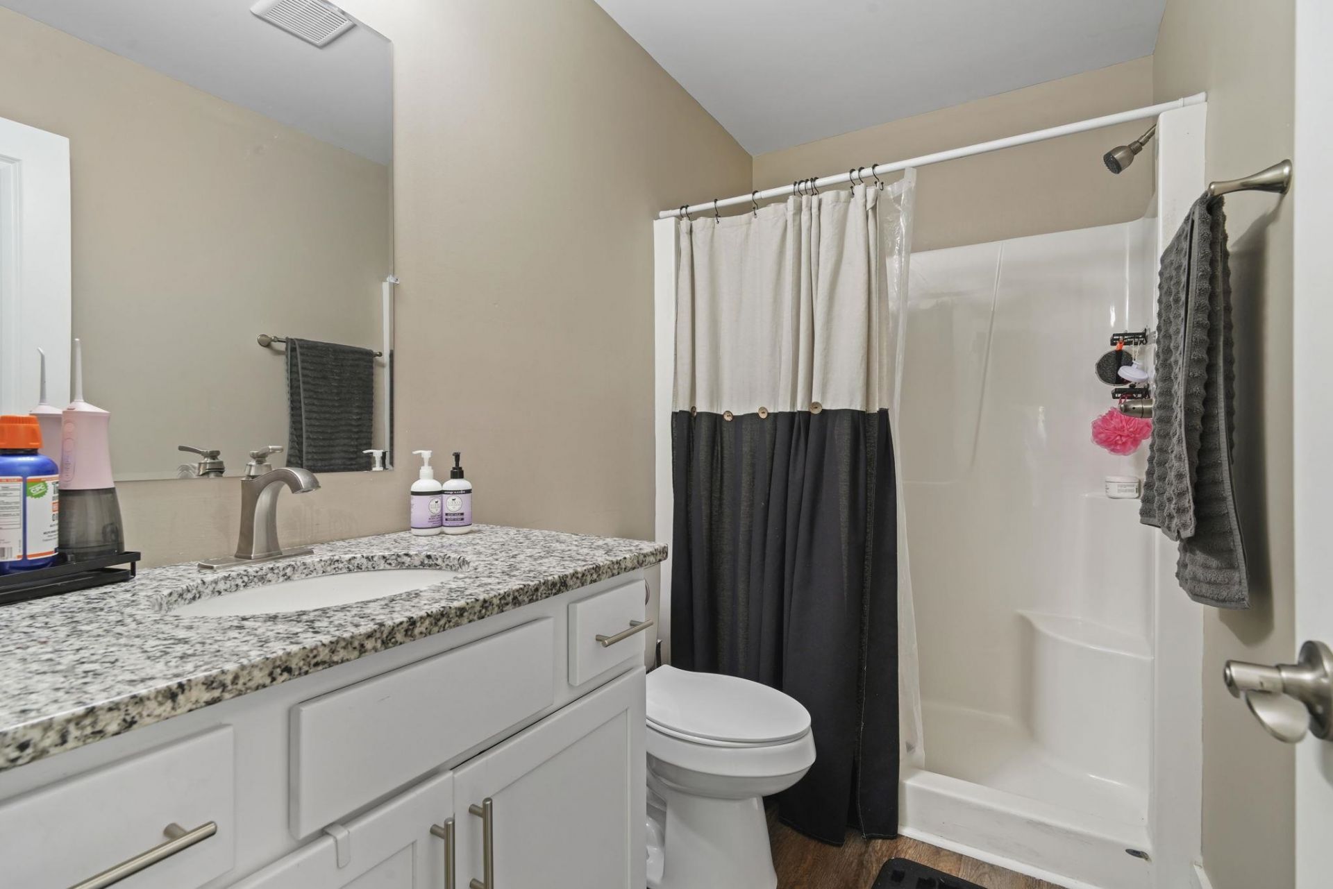 2724 Mercer Dr. Photo 42