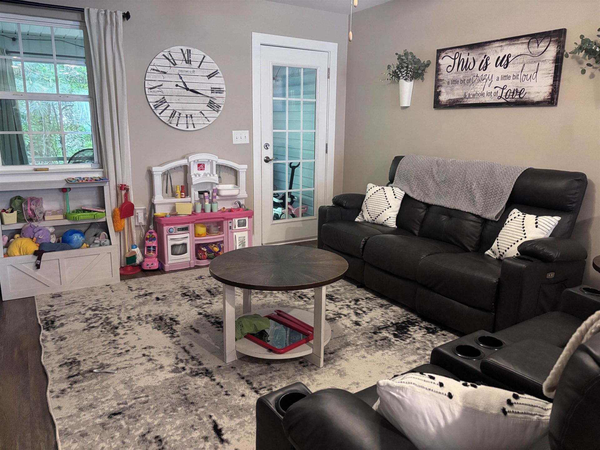 2724 Mercer Dr. Photo 9