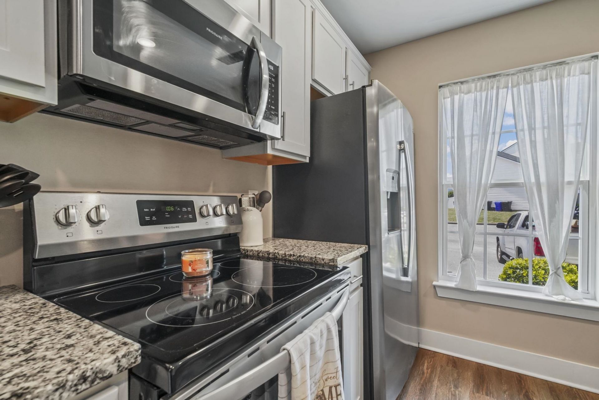 2724 Mercer Dr. Photo 9
