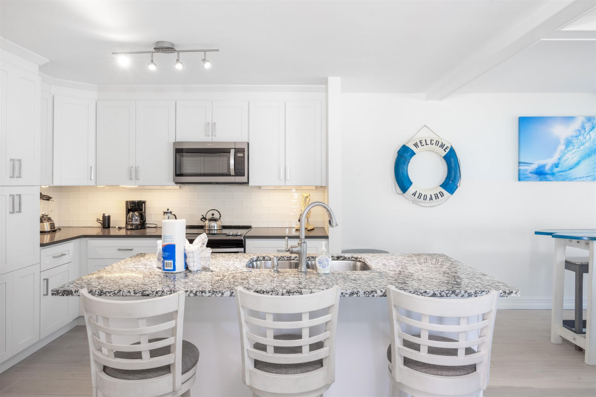 1341 Middle Gulf Dr, Unit 1A, Sanibel, FL 33957 Photo