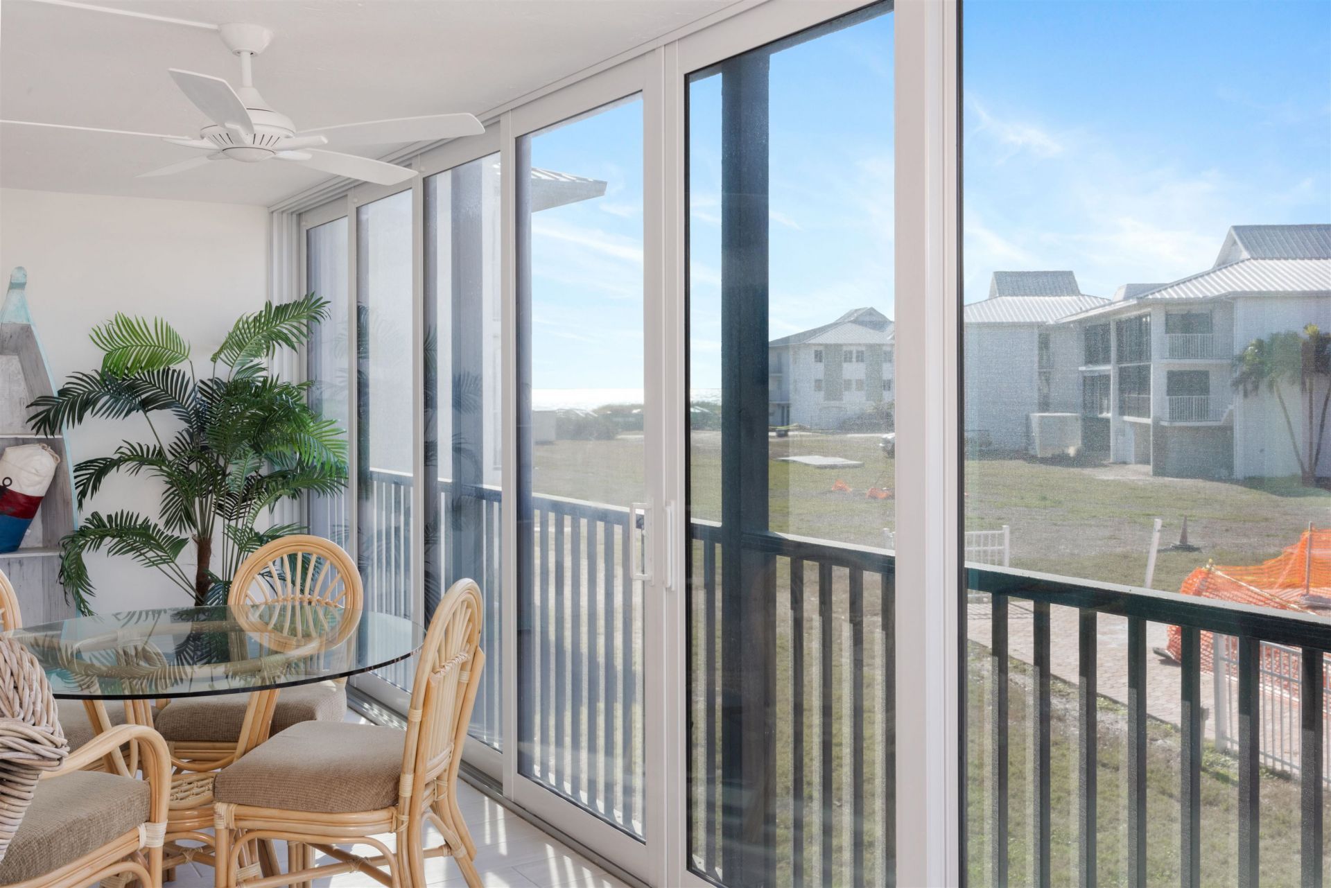 1341 Middle Gulf Dr, Unit 1A, Sanibel, FL 33957 Photo