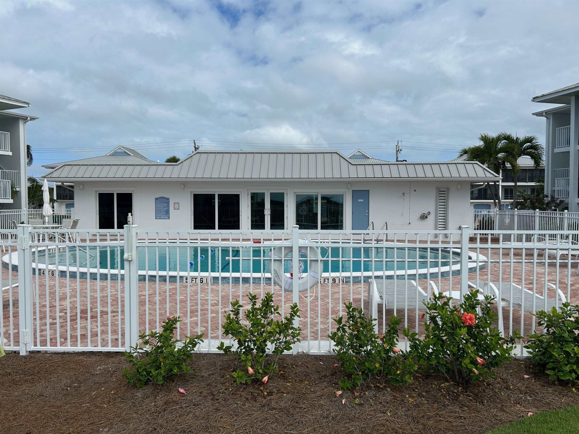 1341 Middle Gulf Dr, Unit 1A, Sanibel, FL 33957 Photo