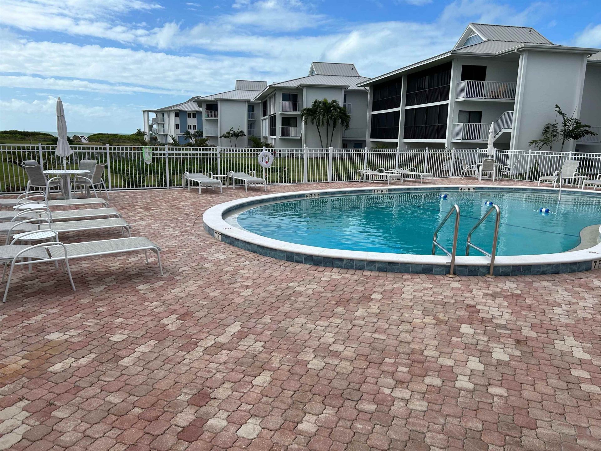 1341 Middle Gulf Dr, Unit 1A, Sanibel, FL 33957 Photo