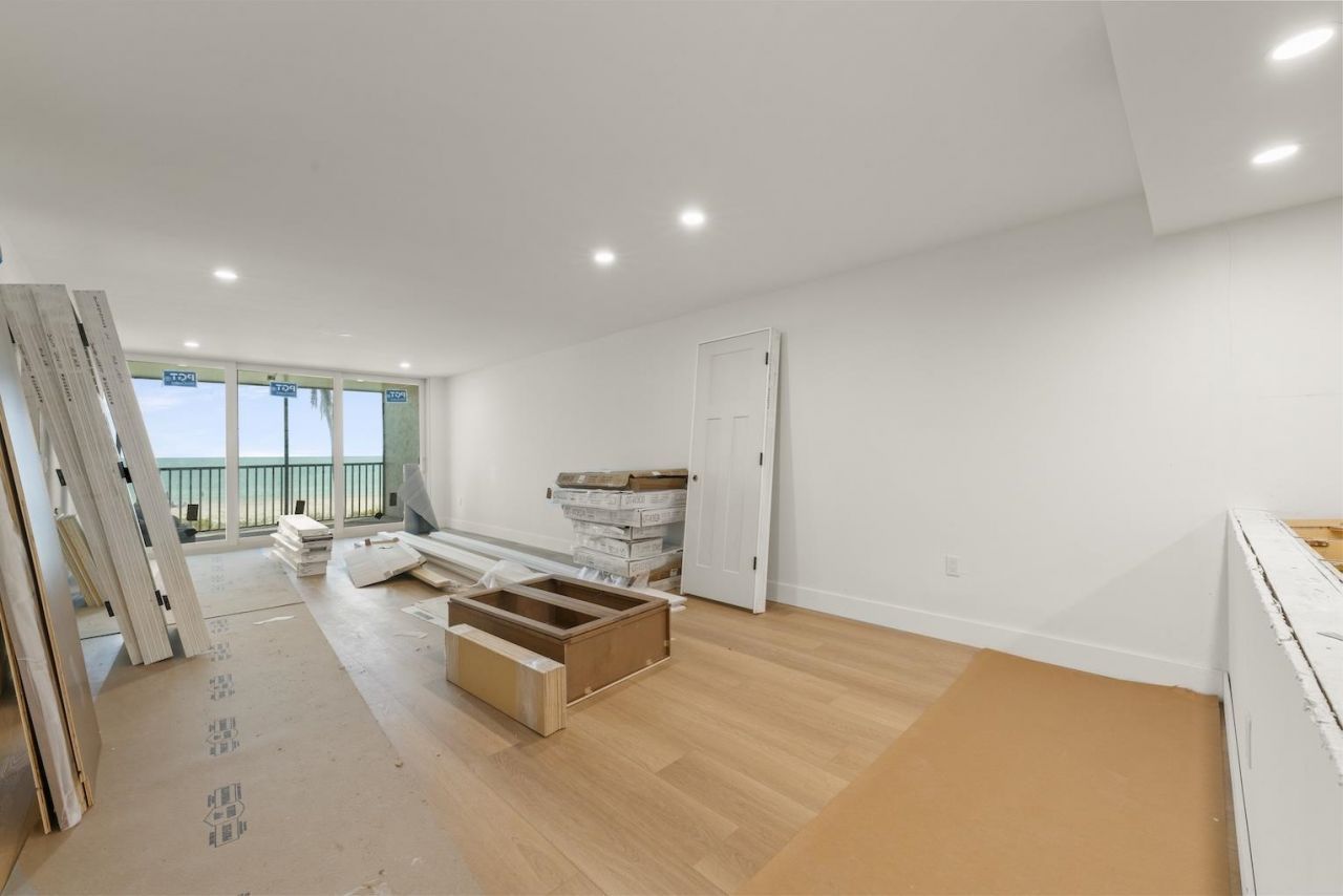 3013 West Gulf Dr., Unit 202, Sanibel, FL 00000 Photo