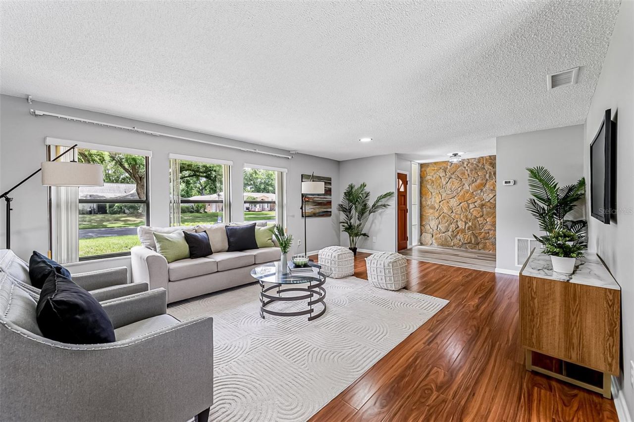 150 Lake Destiny Trail, Altamonte Springs, FL 32714 Photo