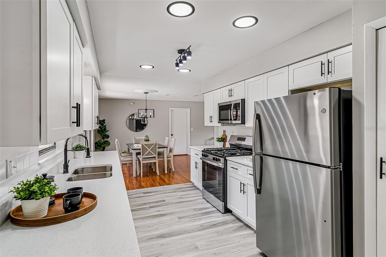 150 Lake Destiny Trail, Altamonte Springs, FL 32714 Photo