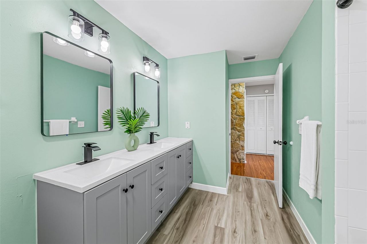 150 Lake Destiny Trail, Altamonte Springs, FL 32714 Photo