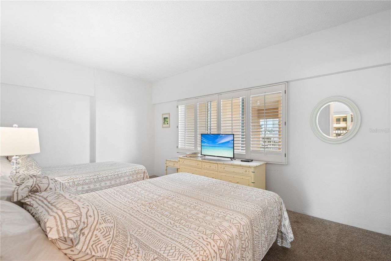 5830 Midnight Pass Road, Unit T22, Sarasota, FL 34242 Photo