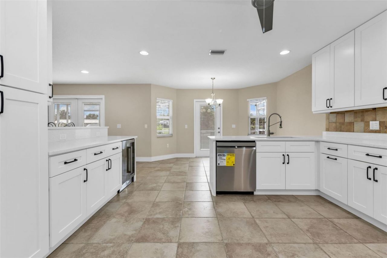 28401 Coco Palm Dr, Punta Gorda, FL 33982 Photo