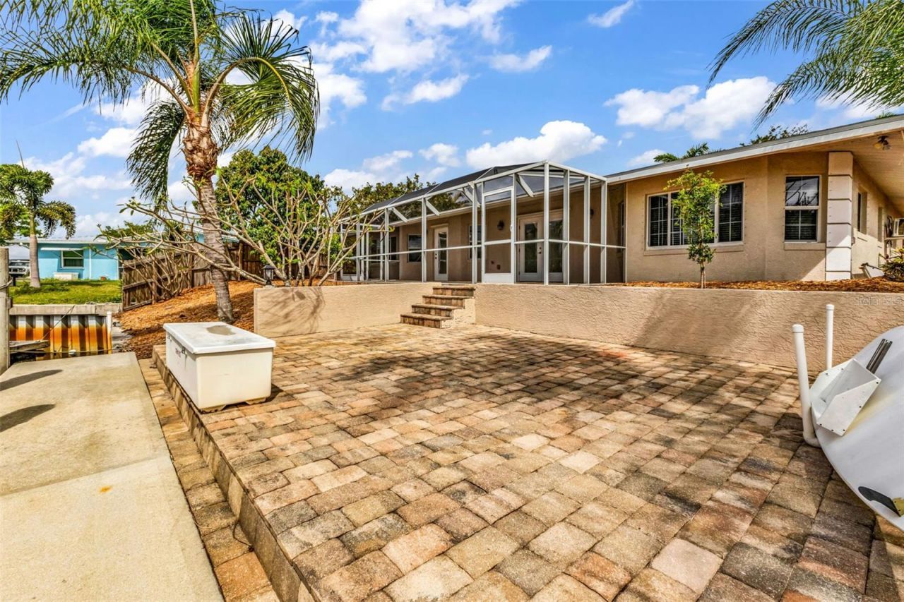 28401 Coco Palm Dr, Punta Gorda, FL 33982 Photo