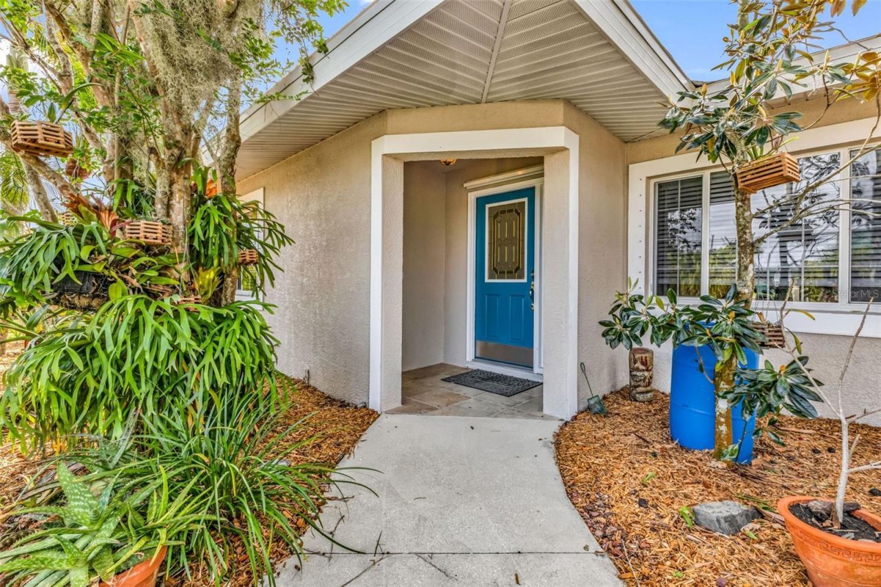 28401 Coco Palm Dr, Punta Gorda, FL 33982 Photo