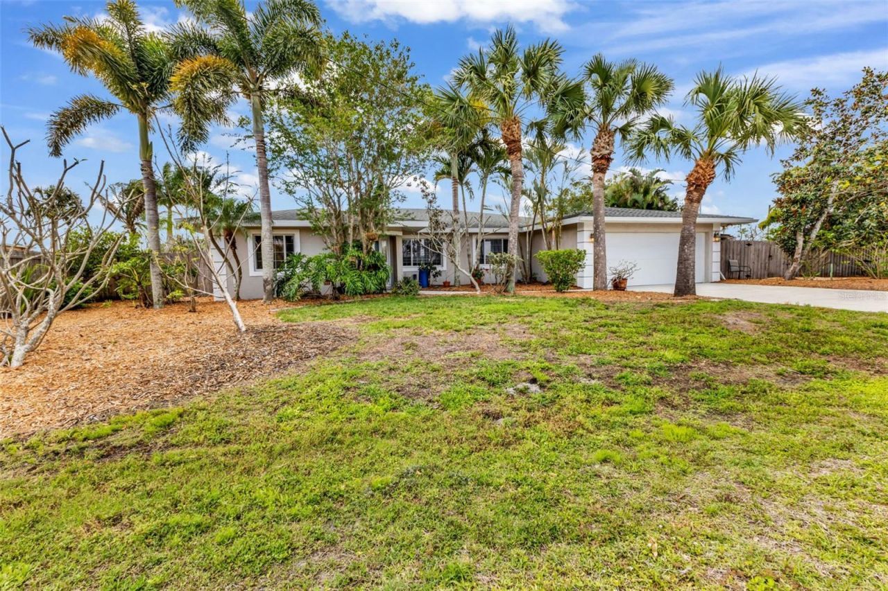 28401 Coco Palm Dr, Punta Gorda, FL 33982 Photo