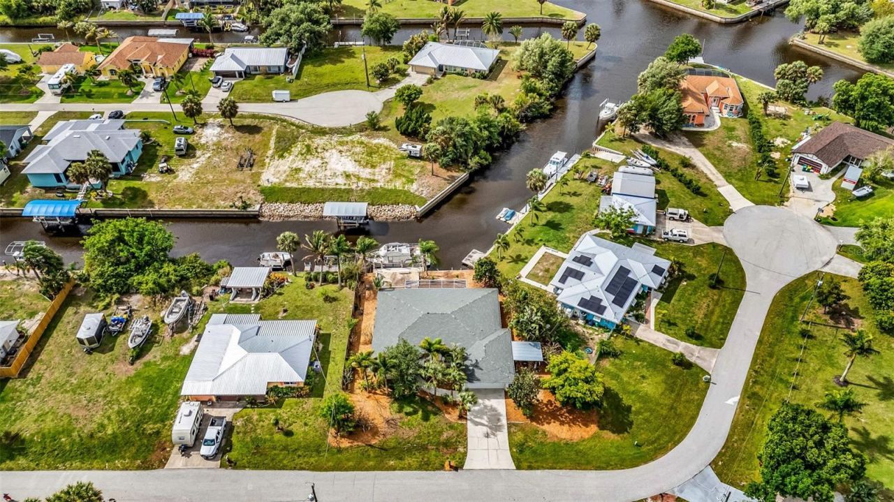 28401 Coco Palm Dr, Punta Gorda, FL 33982 Photo