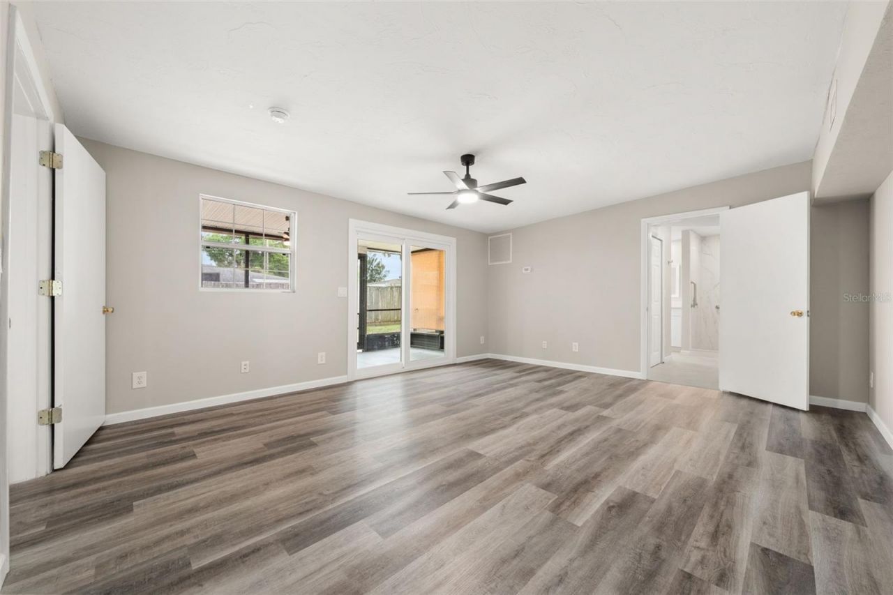 5929 Murdock Avenue, Sarasota, FL 34231 Photo