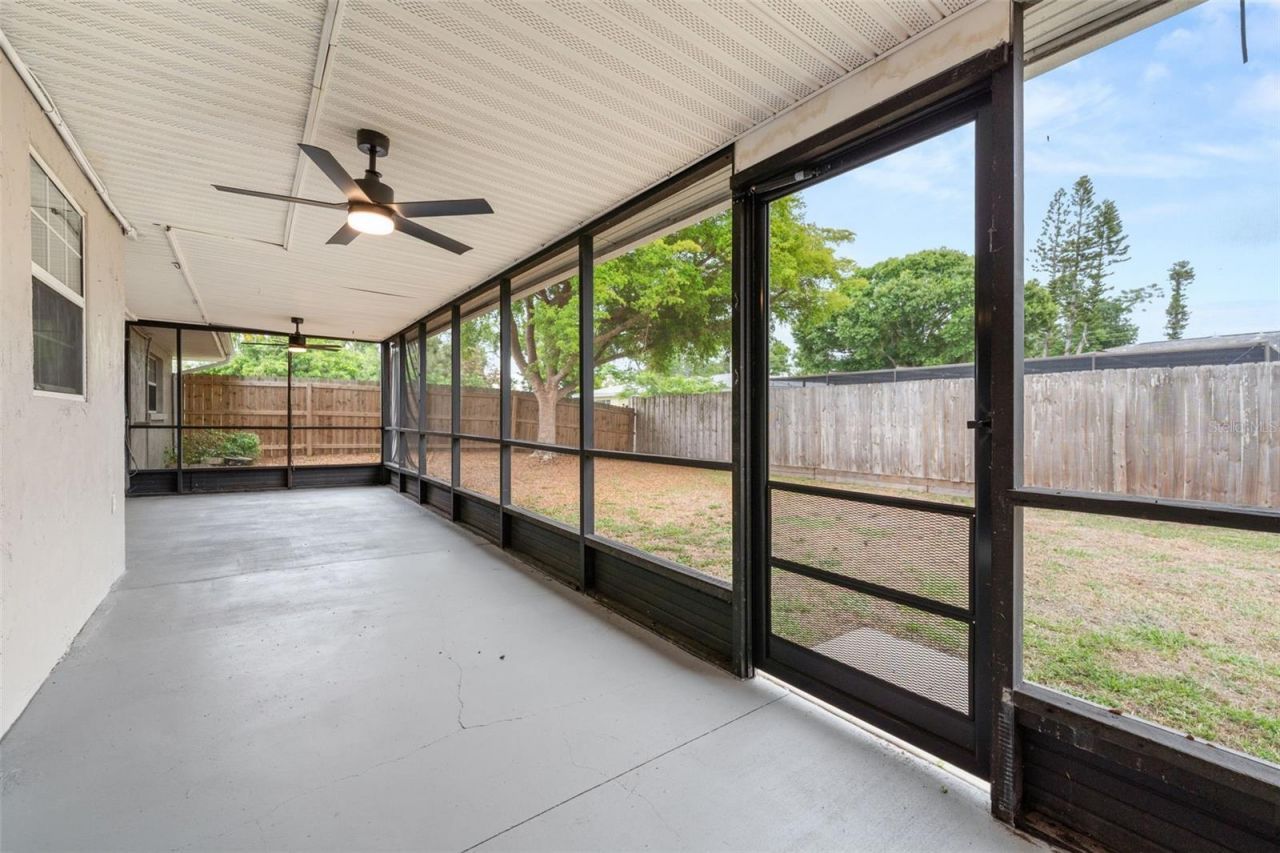 5929 Murdock Avenue, Sarasota, FL 34231 Photo