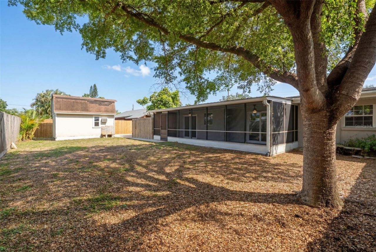 5929 Murdock Avenue, Sarasota, FL 34231 Photo