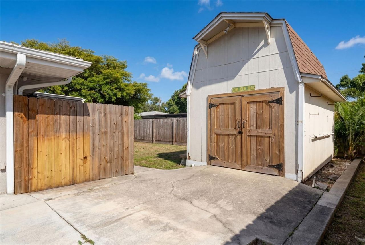 5929 Murdock Avenue, Sarasota, FL 34231 Photo