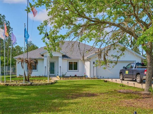 2851 PALM AVENUE , INDIAN LAKE ESTATES, FL 33855