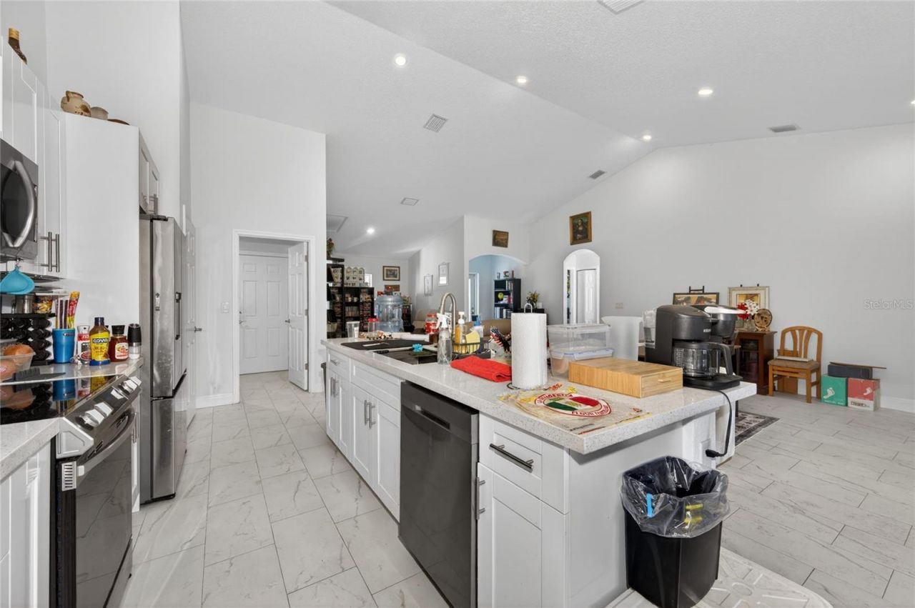 2851 Palm Avenue, Indian Lake Estates, FL 33855 Photo