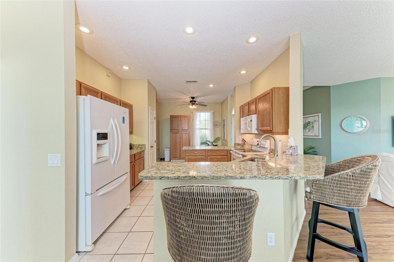 5210 52nd Avenue W, Bradenton, FL 34210 Photo