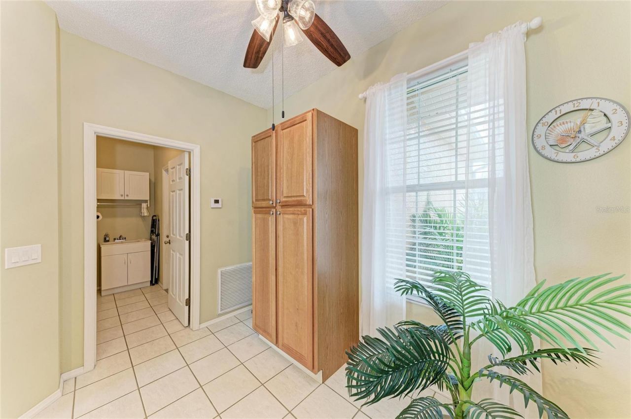 5210 52nd Avenue W, Bradenton, FL 34210 Photo