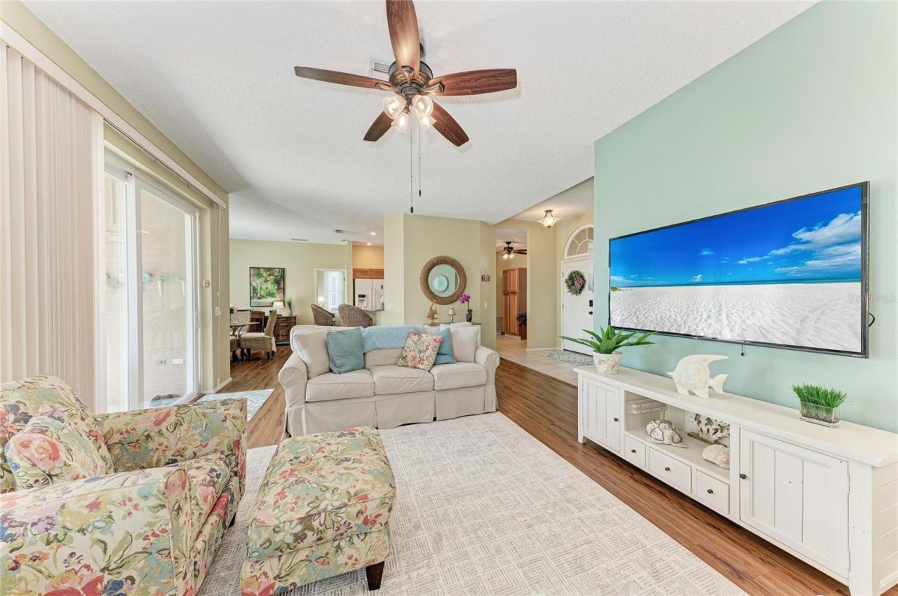 5210 52nd Avenue W, Bradenton, FL 34210 Photo