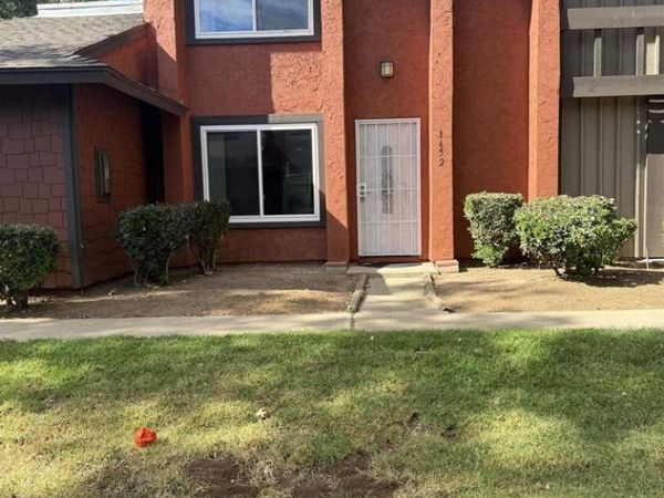1652 E Summertime Drive, Unit 2, San Diego, CA 92021