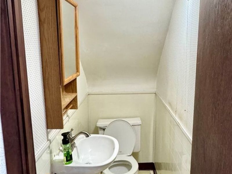 1011 Adams Street, Coshocton, OH 43812 Photo 11