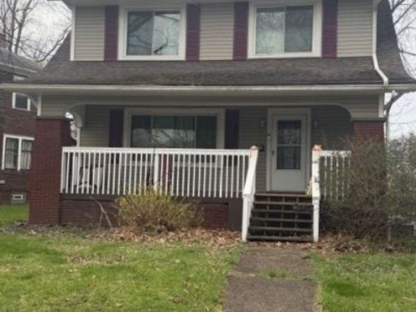 3534 Fairmount Boulevard NE, Canton, OH 44705