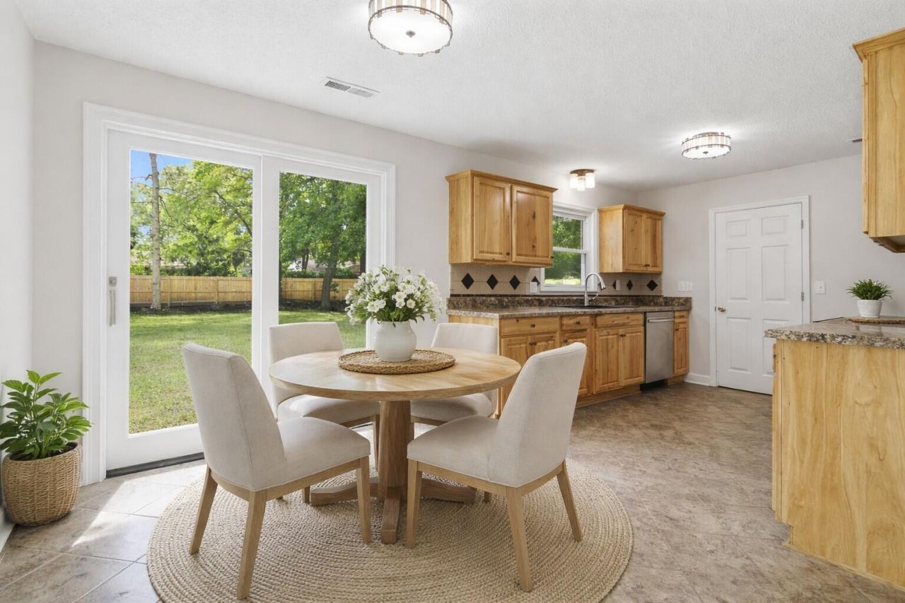 2415 Terrell Street Photo 13