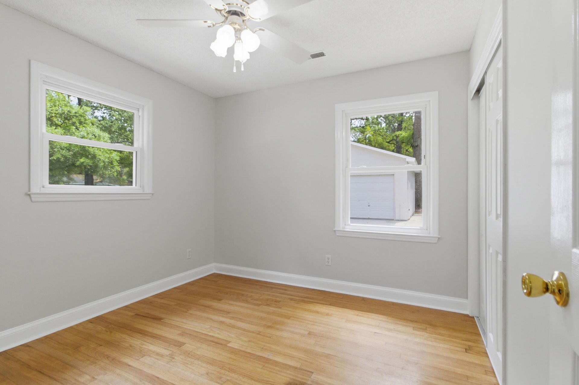 2415 Terrell Street Photo 27